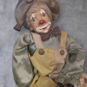 Kasma Clown Doll